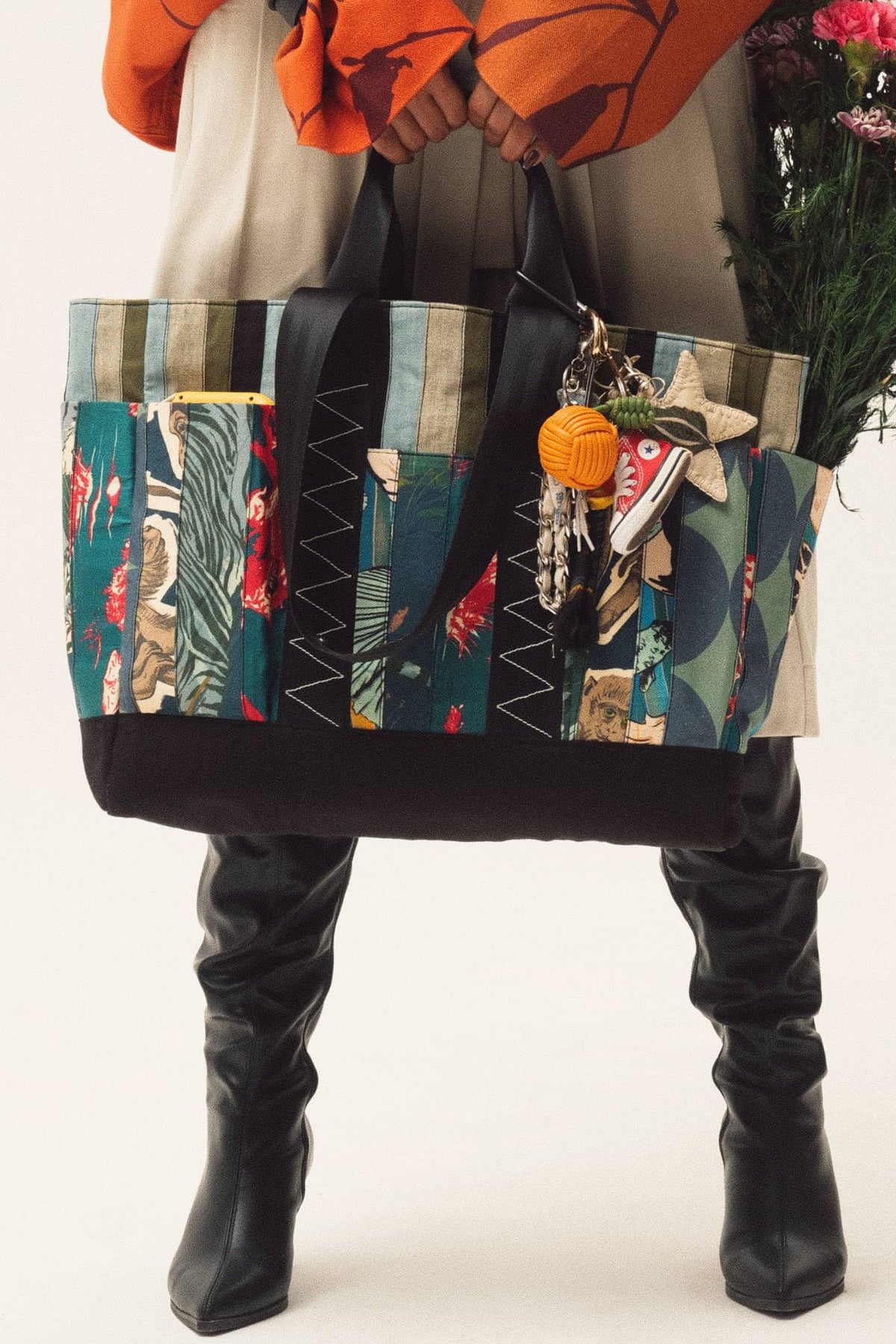 Multi-Pocket Mountain Bag