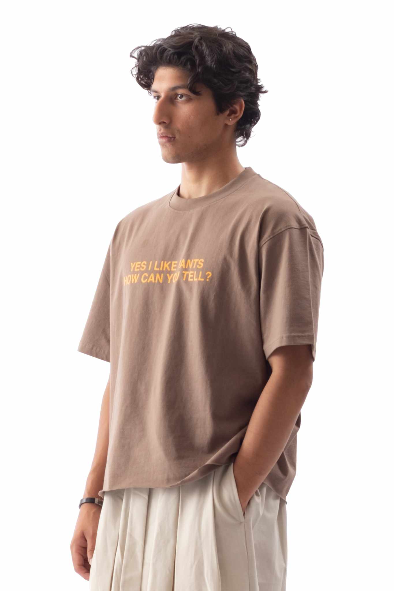 Statement Tee Brown