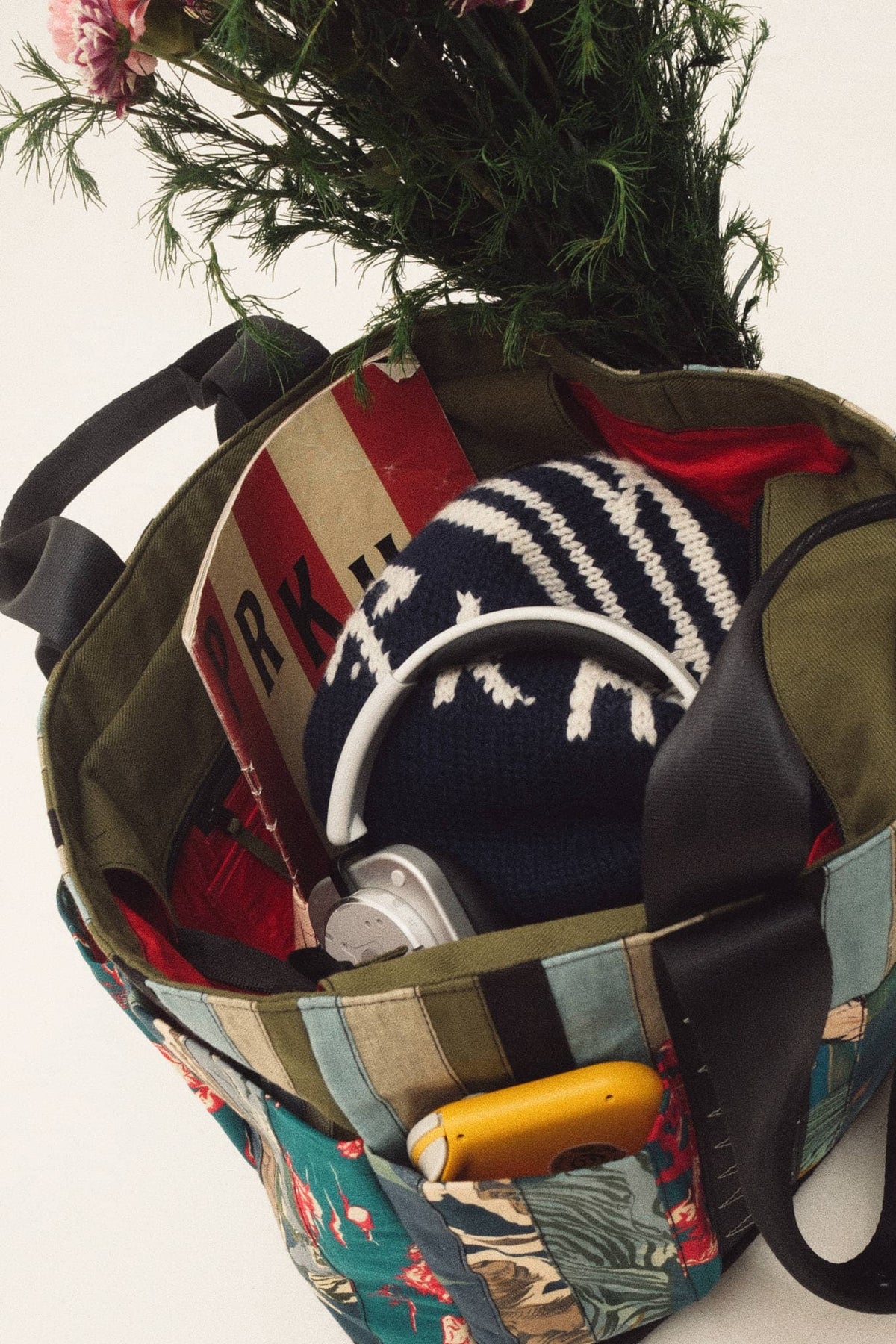 Multi-Pocket Mountain Bag