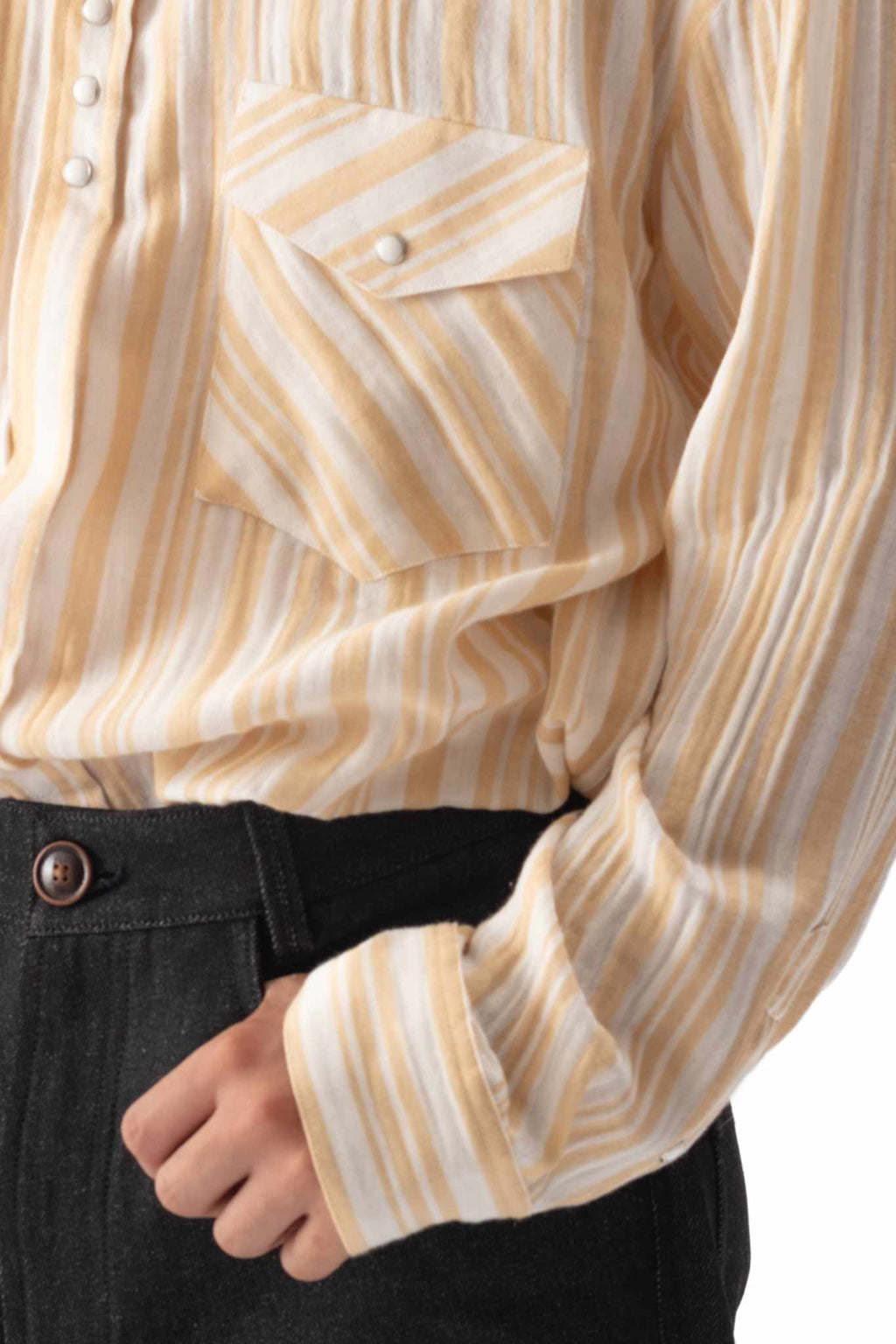 Asymmetrical Shirt Light