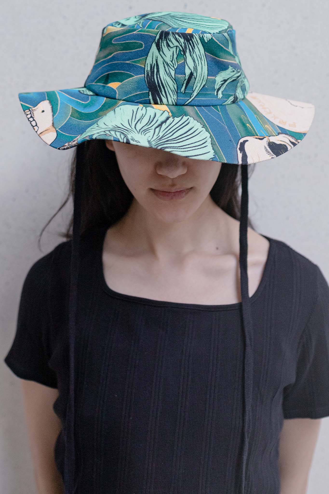 Siamese Fishes Bucket Hat